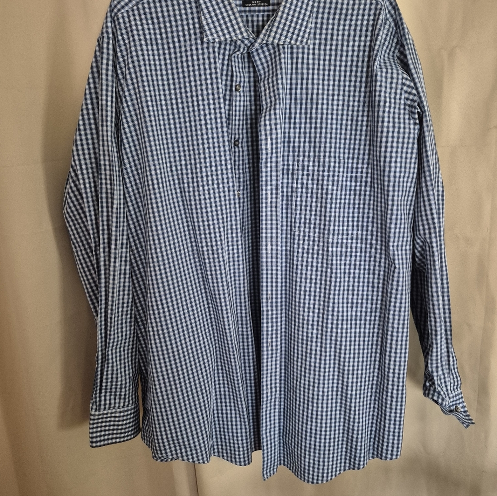 Classic Blue Gingham Men's Button-Down Shirt